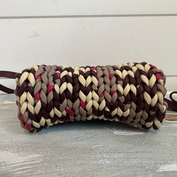 Chic Burgundy and Cream Woven Clutch - Picture 9 of 14